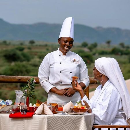 Escarpment Luxury Lodge Manyara Mto wa Mbu Esterno foto