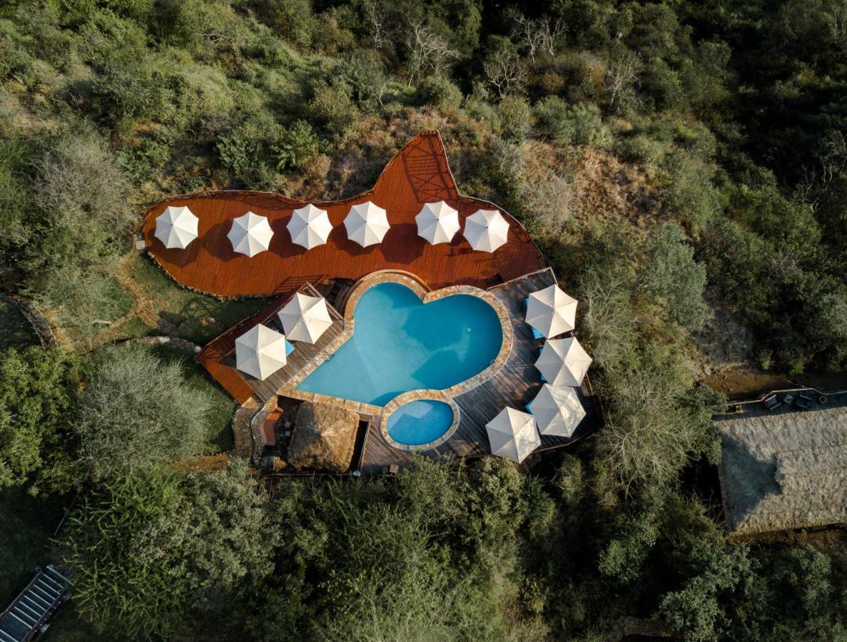 Escarpment Luxury Lodge Manyara Mto wa Mbu Esterno foto