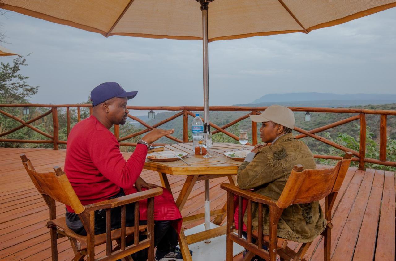 Escarpment Luxury Lodge Manyara Mto wa Mbu Esterno foto