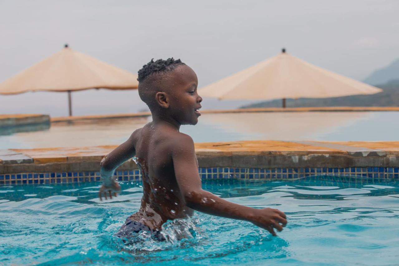 Escarpment Luxury Lodge Manyara Mto wa Mbu Esterno foto