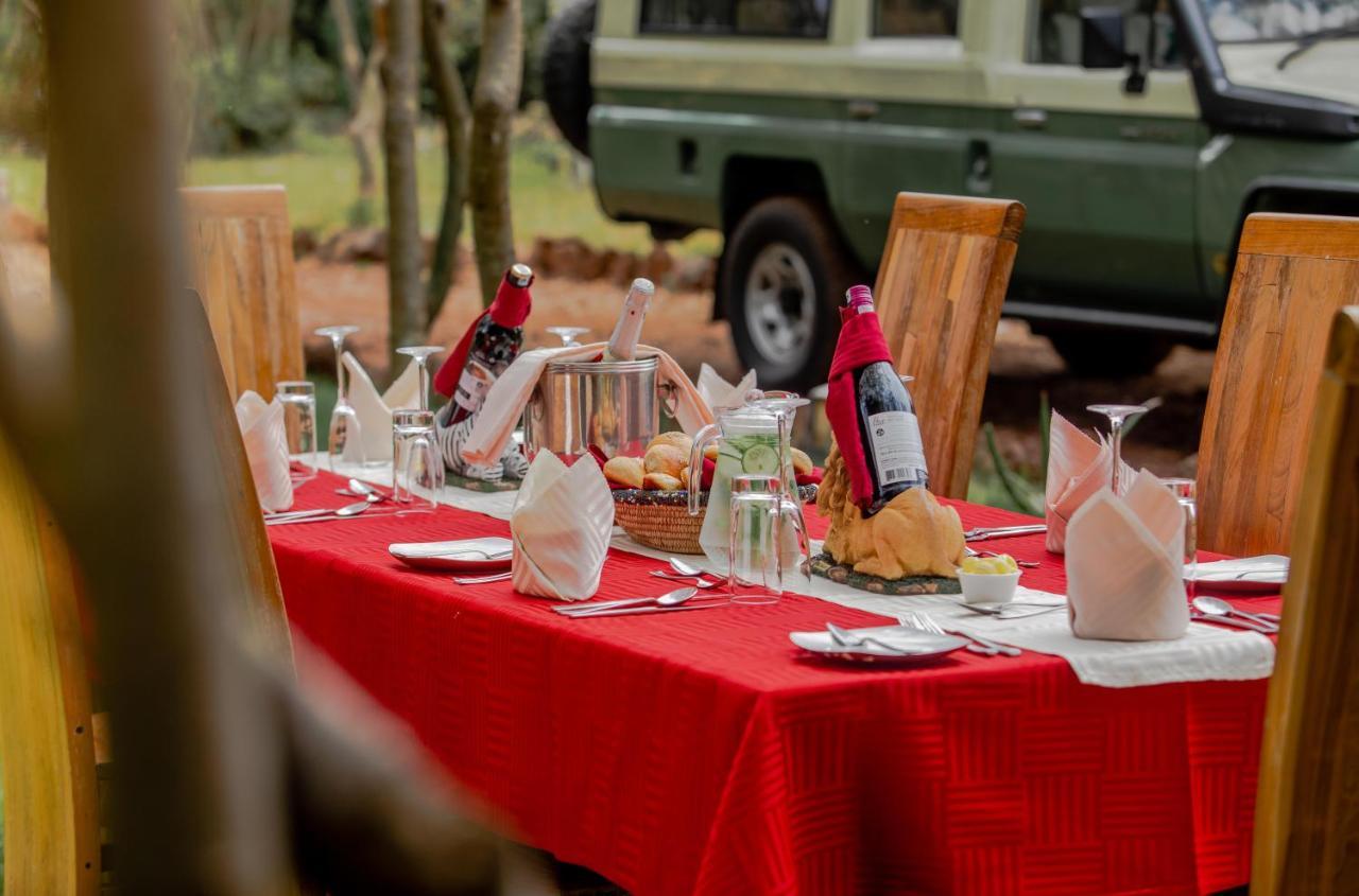 Escarpment Luxury Lodge Manyara Mto wa Mbu Esterno foto