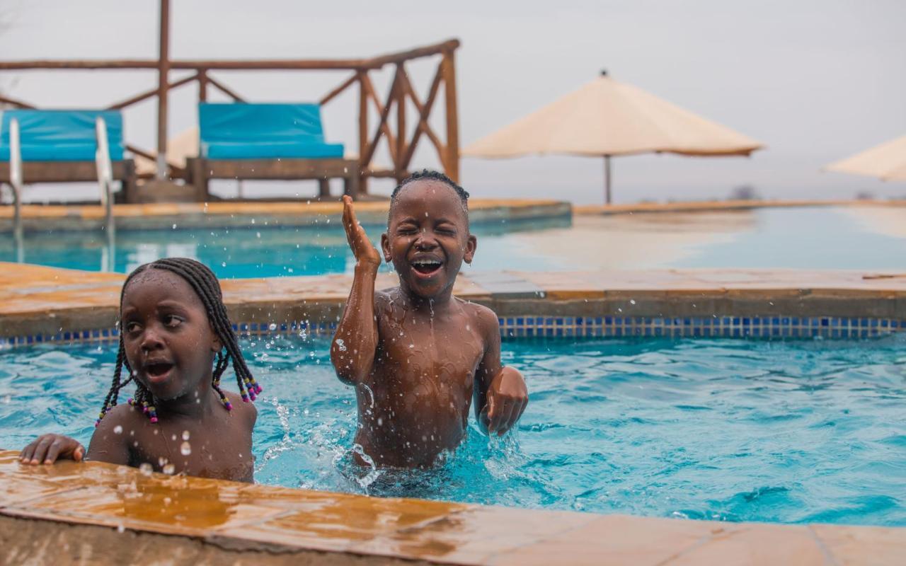 Escarpment Luxury Lodge Manyara Mto wa Mbu Esterno foto