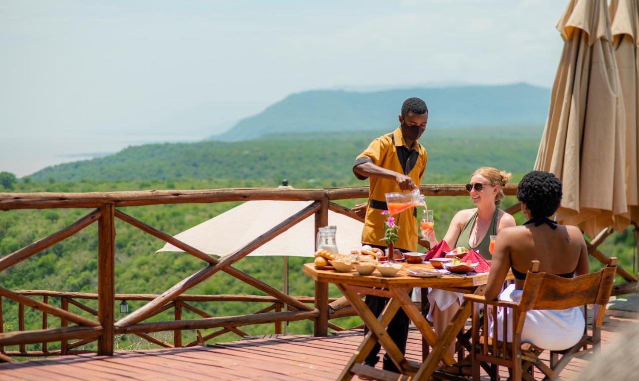 Escarpment Luxury Lodge Manyara Mto wa Mbu Esterno foto